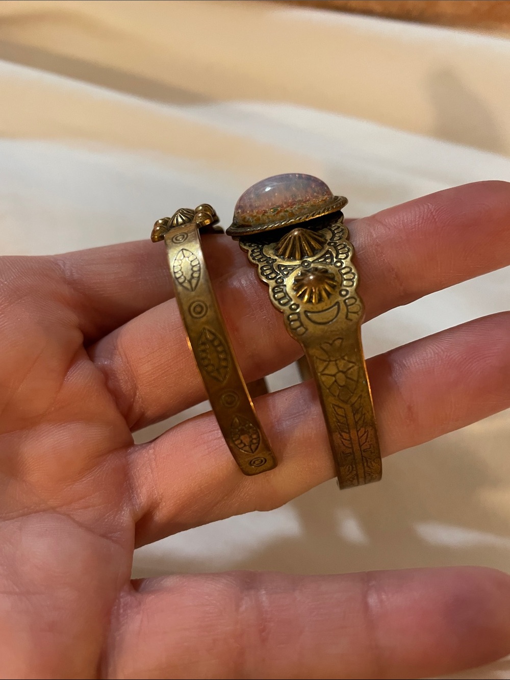 Vintage Southwestern Brass Cuff Bracelet Lot - Faux Opal Boho Set - Picture 3 of 7